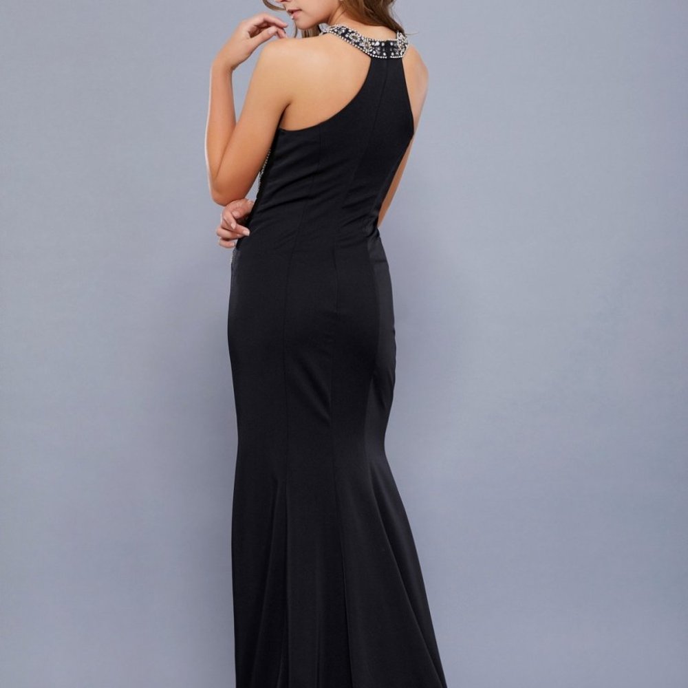 Halter Neck Sheath Shape Prom Dress NX8294_2